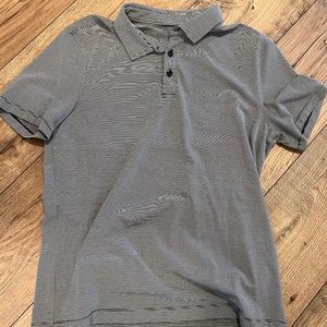 Men's Lululemon Evolution Short Sleeve Polo - Medium